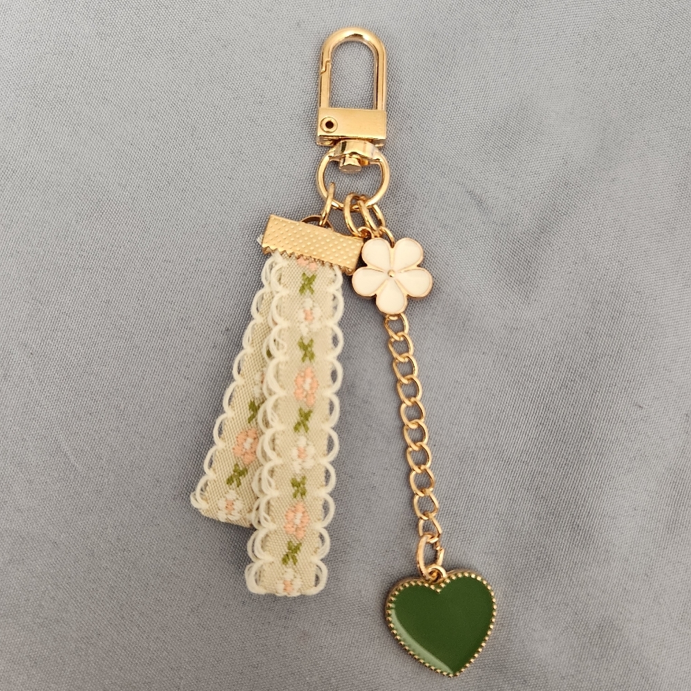 Bag Charm Green Heart